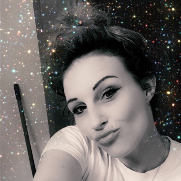 Meet your Posher, Chris _tasha - Picture 5 of 8